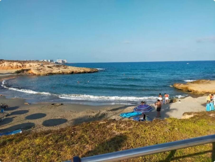 Mar Azul Adosado, Patio Y Solarium Lejlighed Torrevieja Eksteriør billede