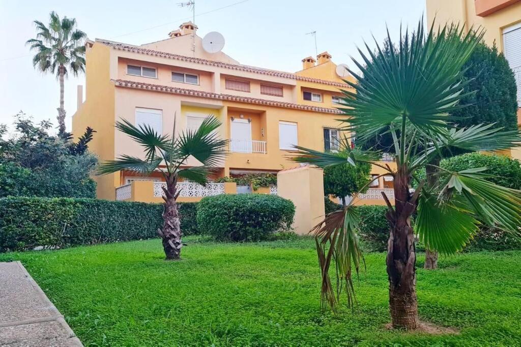 Mar Azul Adosado, Patio Y Solarium Lejlighed Torrevieja Eksteriør billede